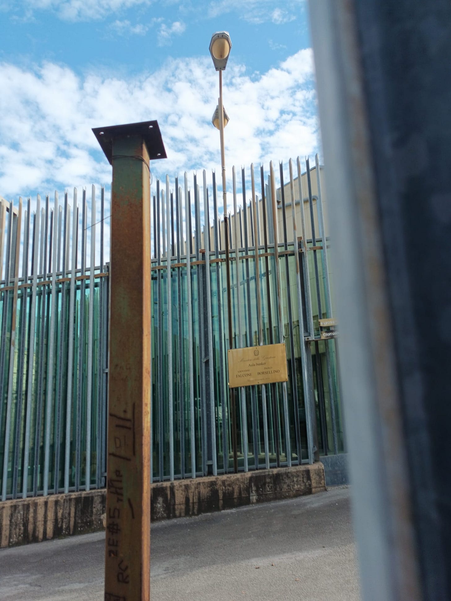 No photo description available.