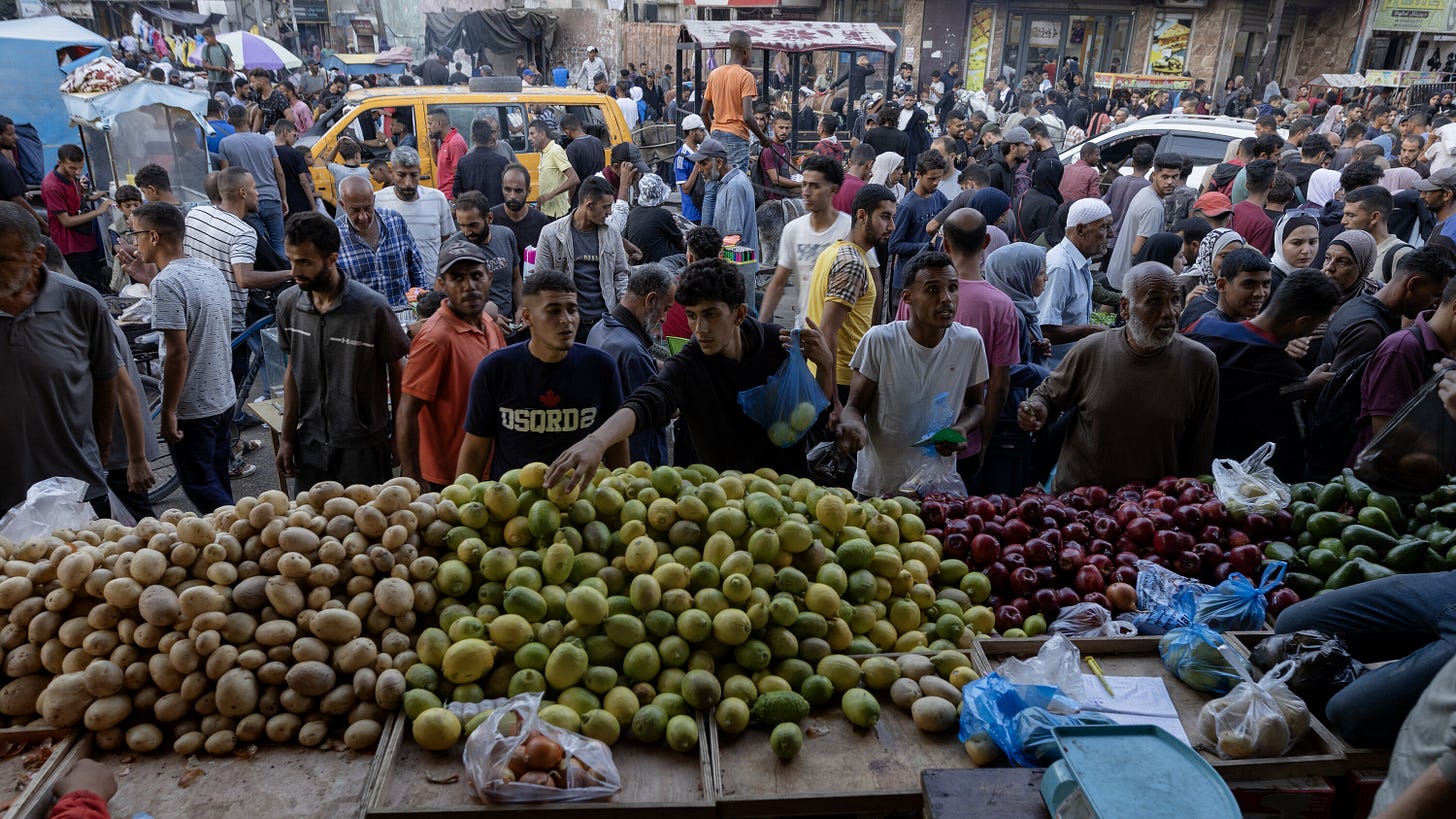 More Food Reaches Gaza, but It's Still Not Enough - The New York Times