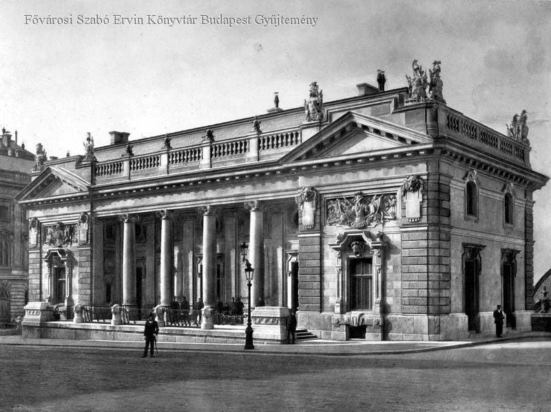 (Photo: FSZEK Budapest Collection)