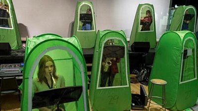 Covid-19: US high school band students rehearse in individual bubbles ...