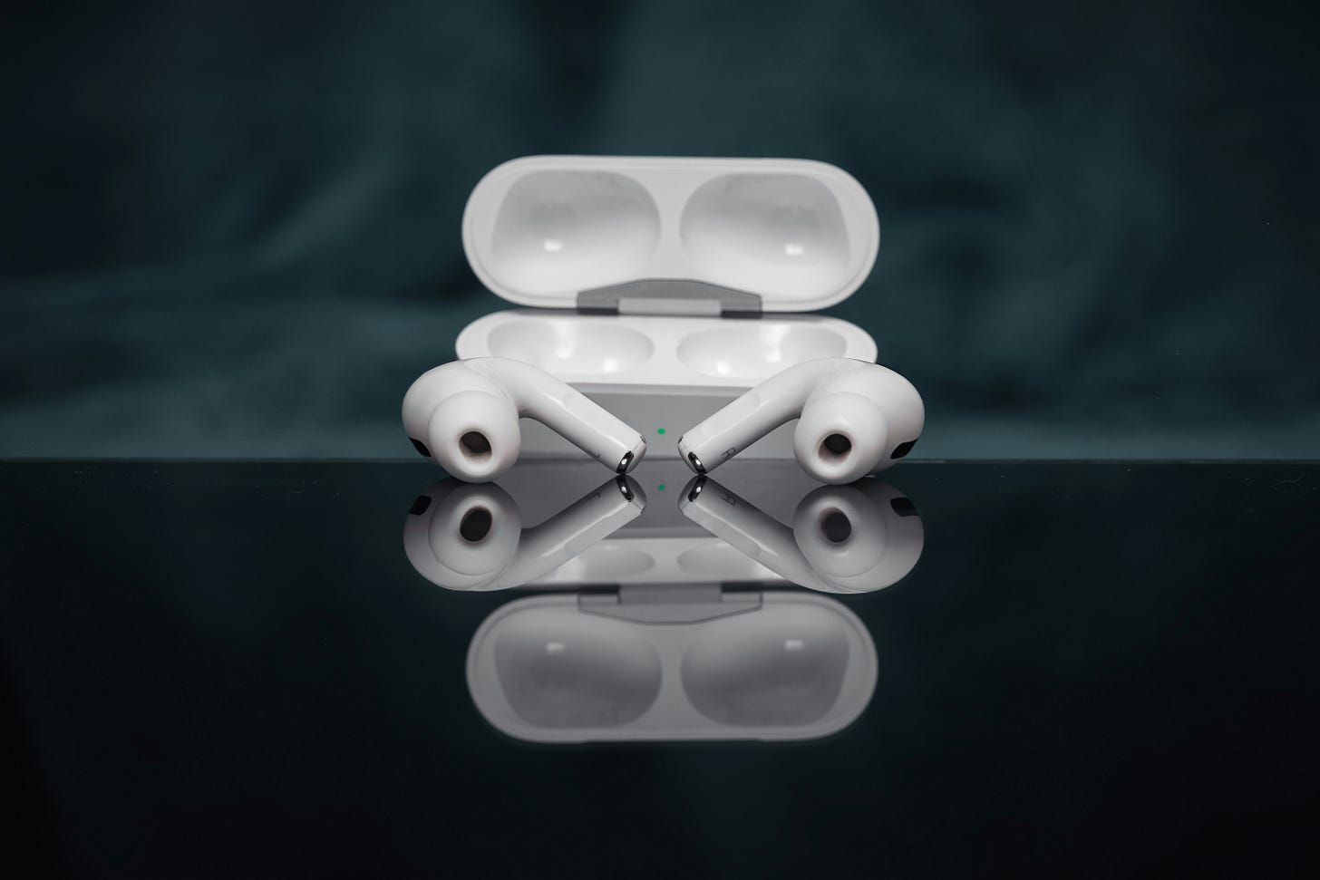 AirPods AirPods