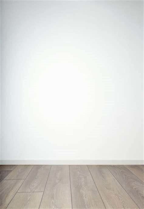 Download White Wall Pictures | Wallpapers.com