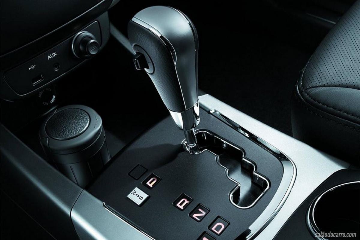 Veja os principais erros cometidos com carro automático e como evitá-los |  autover.com.br