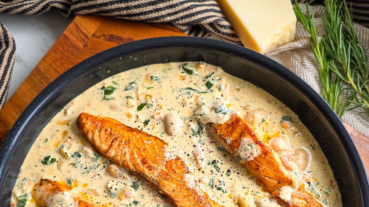 Tuscan Salmon & Butter Bean One Pot - Amy Sheppard Food