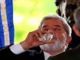 LULA TOMA 12 ANOS E NÃO FICA BÊBADO - Blog do Chico Pereira