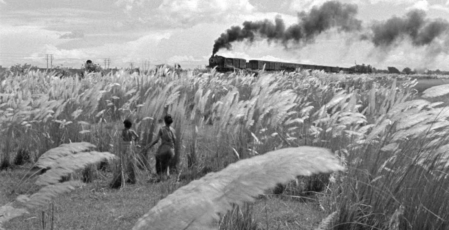 Genre, Iconography & Ideology: Imaginings of the Train in Indian Cinema – Part 4: The Auteur and the Train – Satyajit Ray & The Apu Trilogy – Movie Mahal Genre, Iconography & Ideology: Imaginings of the Train in Indian Cinema – Part 4: The Auteur and the Train – Satyajit Ray & The Apu Trilogy – Movie Mahal