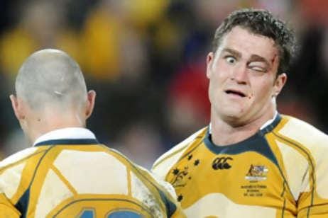 Pair banned for Horwill hit