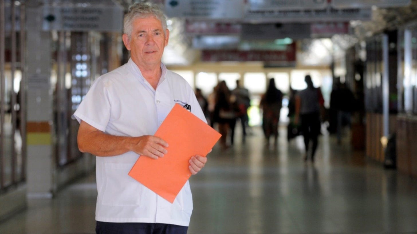 Director del Penna: "No hay un hospital de campaña ni hay que generar  pánico"