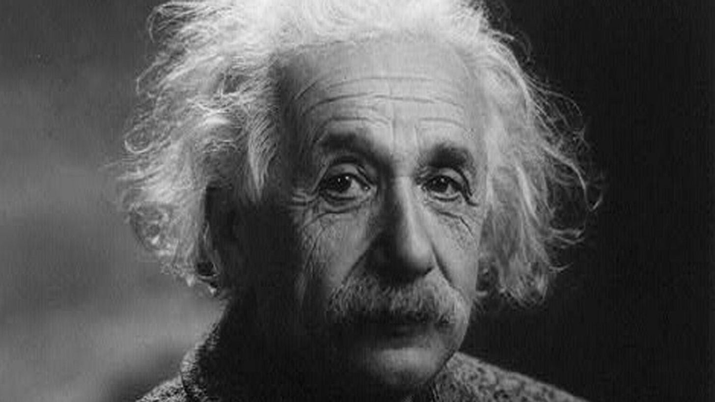 The Einstein papers: A physicist in turbulent seas | symmetry magazine