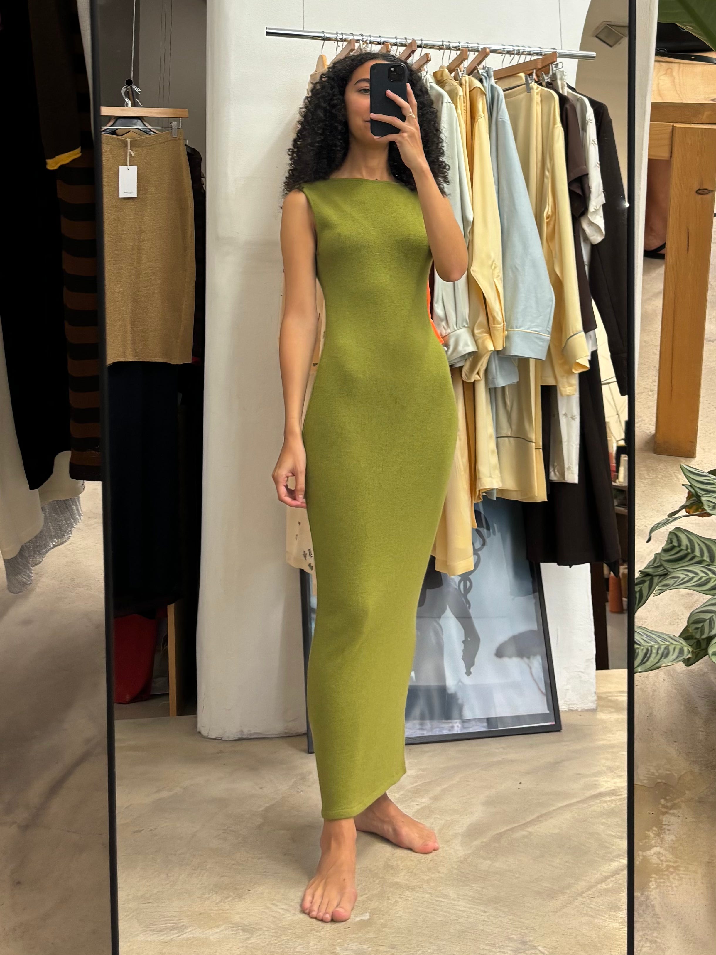 amazon olive green dress The 10 Best New Fall Dresses on Are Under $35 Hidden back zipper/clasp Amazon Find: Satin Green Bridesmaid