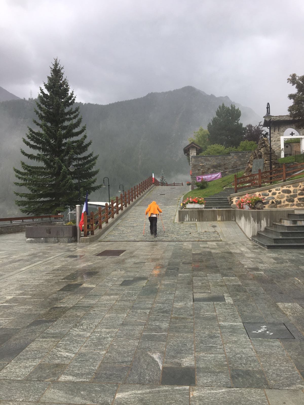 Photo 16.09.17, 23 33 42