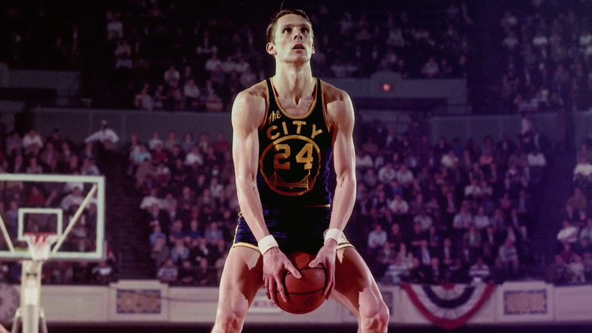 Rick Barry says it's 'pathetic' when NBA players cant shoot over 70 percent  from the free throw line | Fox News