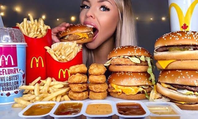 Do you think you'd be able to do a muckbang? - GirlsAskGuys