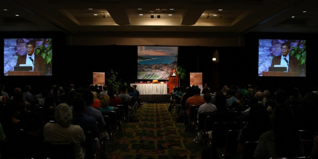 hcc-2014-ballroom-facebook hcc-2014-ballroom-facebook