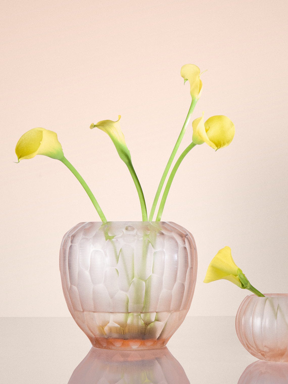 Micheluzzi Glass - Goccia Rose Bamboo Hand-Blown Murano Glass Vase (8in/20cm) - Pink - ABASK