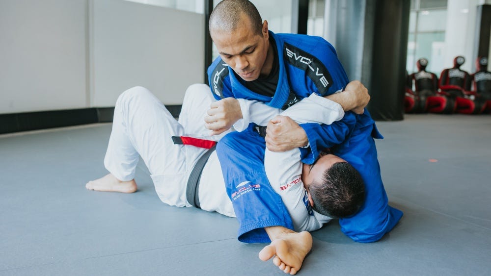 How To Perform The S-mount In BJJ | Evolve Daily
