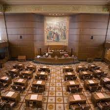 Criminal Reform Justice Clinic Successfully Champions Legislation •  Newsroom • Lewis & Clark