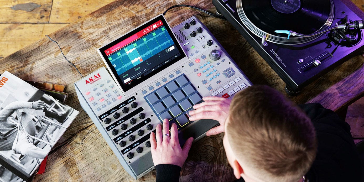 Comparaison détaillée du mpc x Édition spéciale avec les autres modèles mpc d'akai 1akai mpc x se 5
