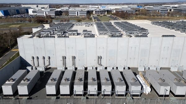Public concerns over data centers include the impact on electricity costs and the amount of water used in cooling systems. Public concerns over data centers include the impact on electricity costs and the amount of water used in cooling systems.