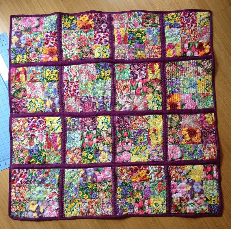Flowery Patchwork Quilt Flowery Patchwork Quilt