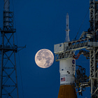 KOSMOSEST #3: Ad Lunam