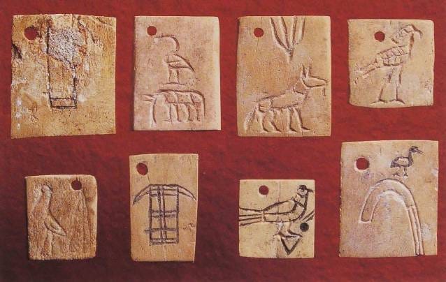 Ivory tags from tomb U-j.