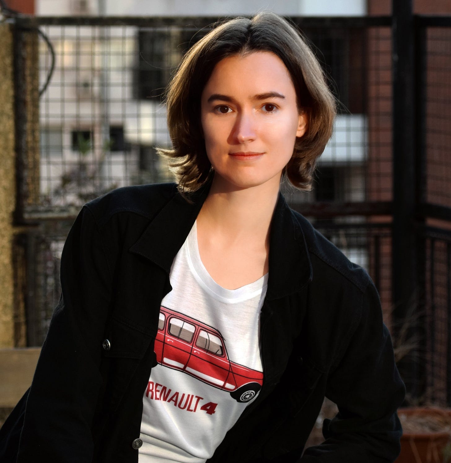 Author photo of Argentine-American playwright and novelist Paz Pardo