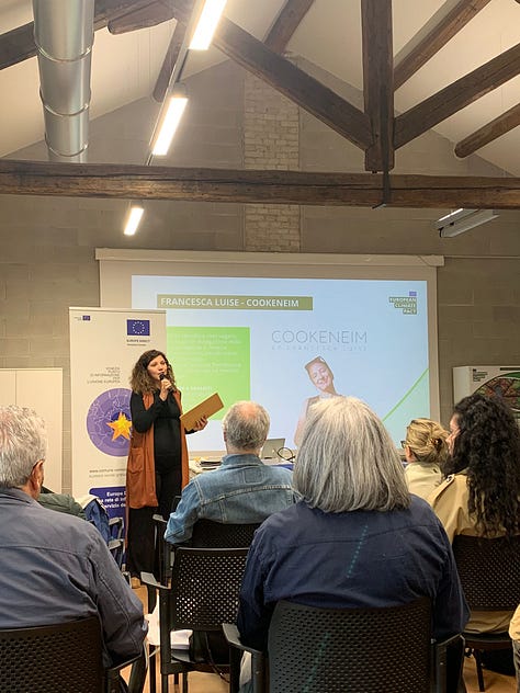 Nelle foto vengono mostrate le relatrici Luciana Favaro(Euclipa), Francesca Luise(Cuoca vegetariana), Gabriella Traviglia(DVRI)