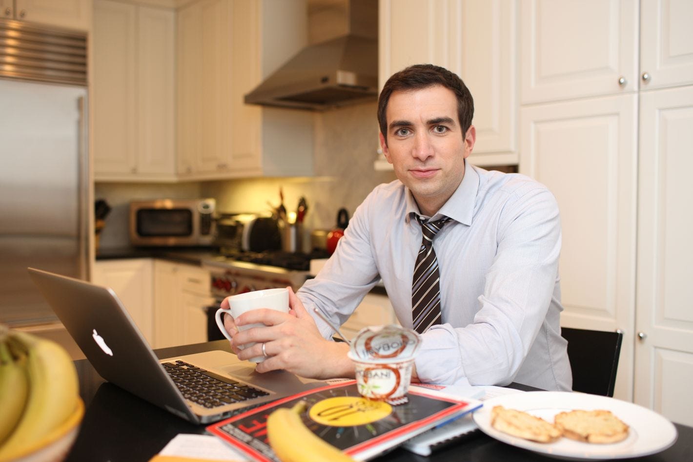 Andrew Ross Sorkin Will Eat Anything You Feed Him, Especially If It Is  Baked or Fried