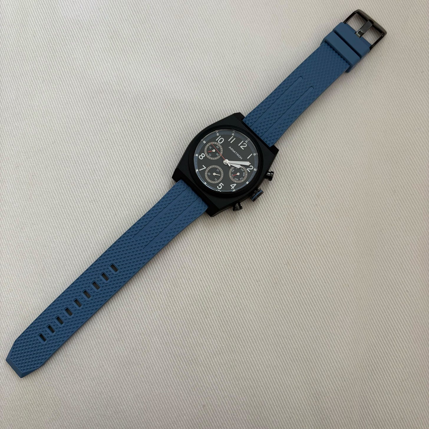 Armitron Wave 40mm – Meet the $95 Watch Cleansing Up the Ocean 3