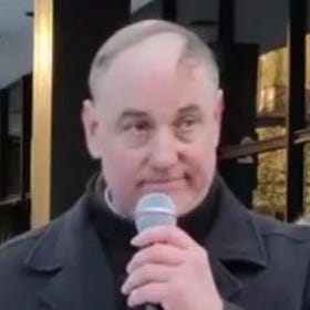 "Confront elected politicians wherever you find them"— Dave Edan with Wake Up Eire's Peaceful Protest in Dublin