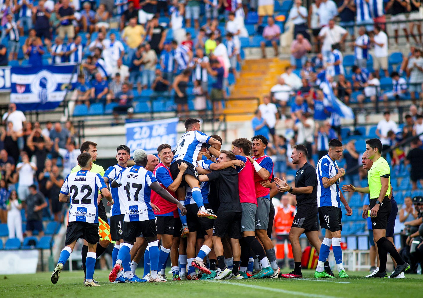 El Hércules celebrando la victoria de la ida