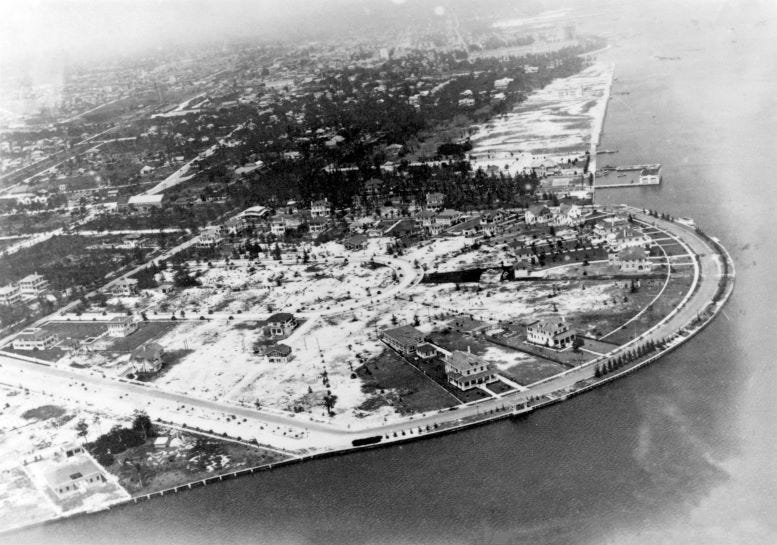 Aerial view of today’s Brickell Bay Drive in 1916. Courtesy of HistoryMiami Museum. Aerial view of today’s Brickell Bay Drive in 1916. Courtesy of HistoryMiami Museum.