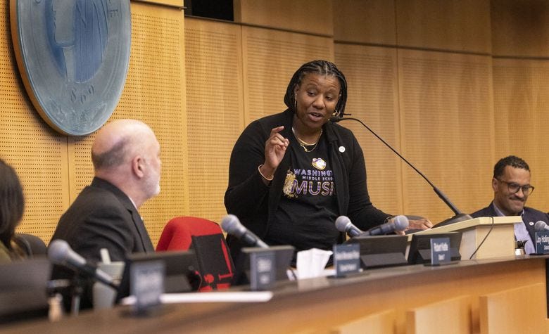 Seattle City Council amends mayor's proposal for free student meals | The  Seattle Times