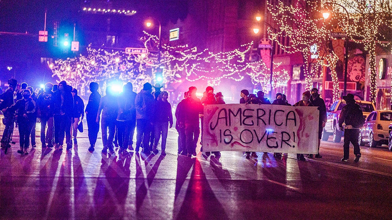 Minneapolis cuts police funding by $8M amid crime surge following ... Minneapolis cuts police funding by $8M amid crime surge following ...