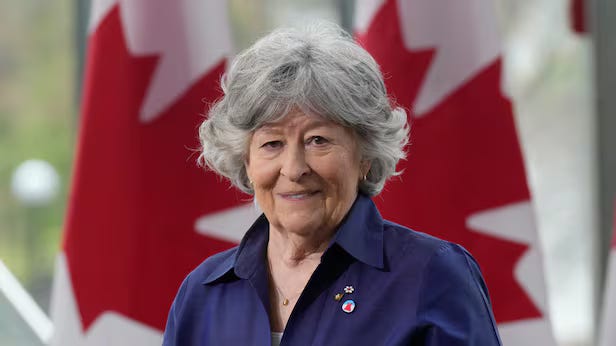 Louise Arbour devient officiellement la 31e gouverneure générale du Canada Louise Arbour devient officiellement la 31e gouverneure générale du Canada