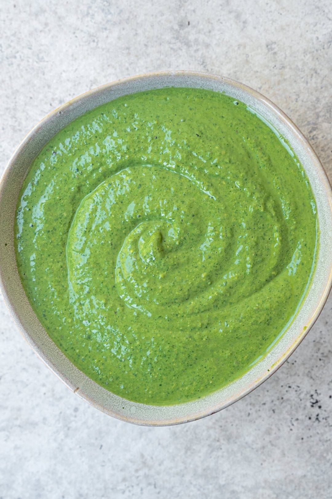 Spinach pasta sauce blended
