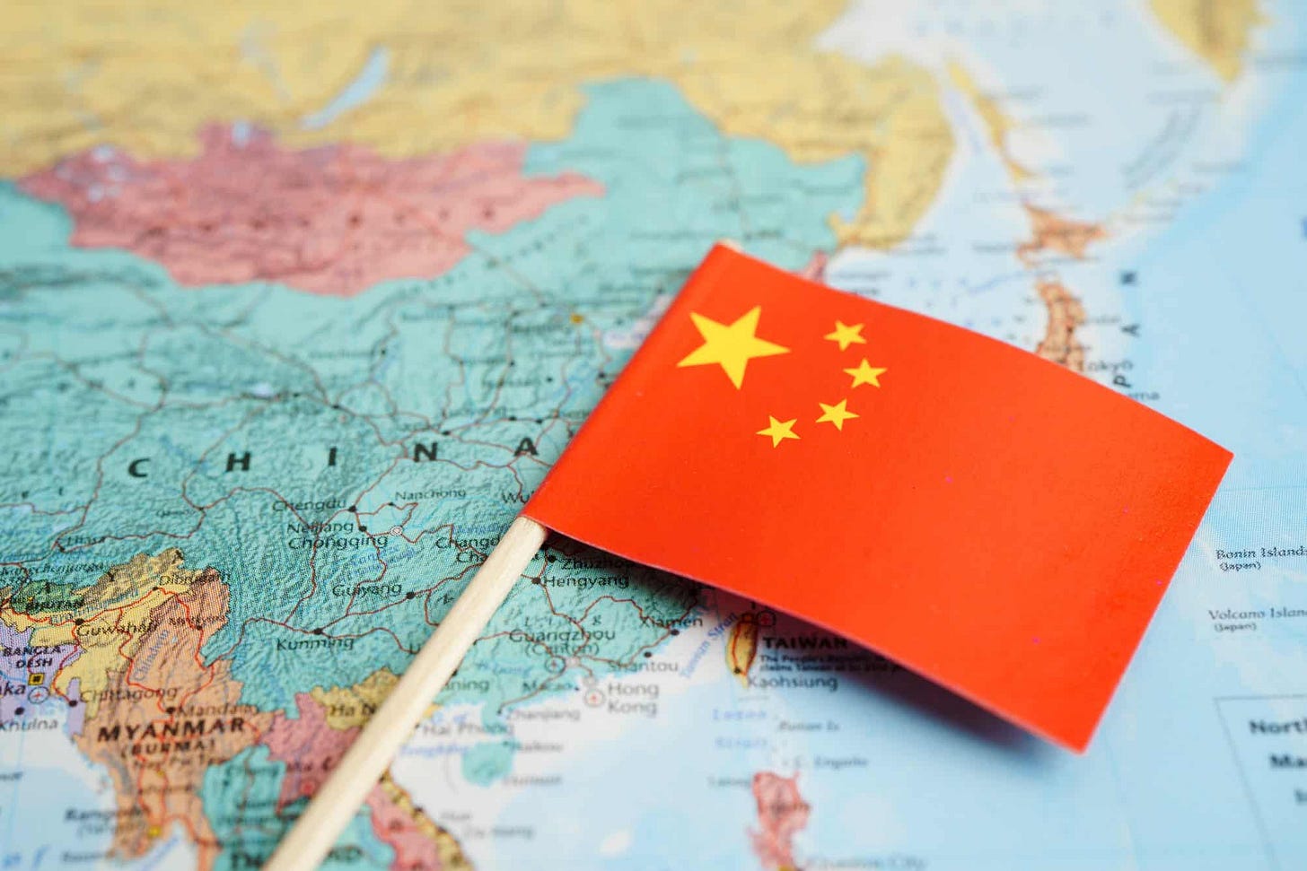 EUA querem banir componentes chineses cruciais para data centers