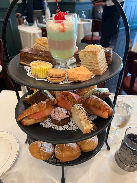 various images of food and drinks from Chicago