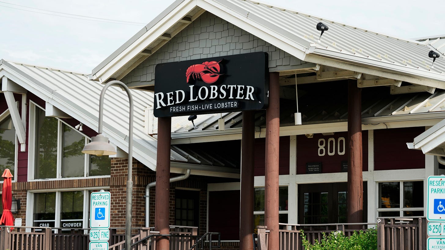 Red Lobster is closing more restaurants in Bourbonnais, Geneva, Peoria.  Here's where they are - ABC7 Chicago