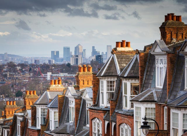 London rents reach record high of £2,631