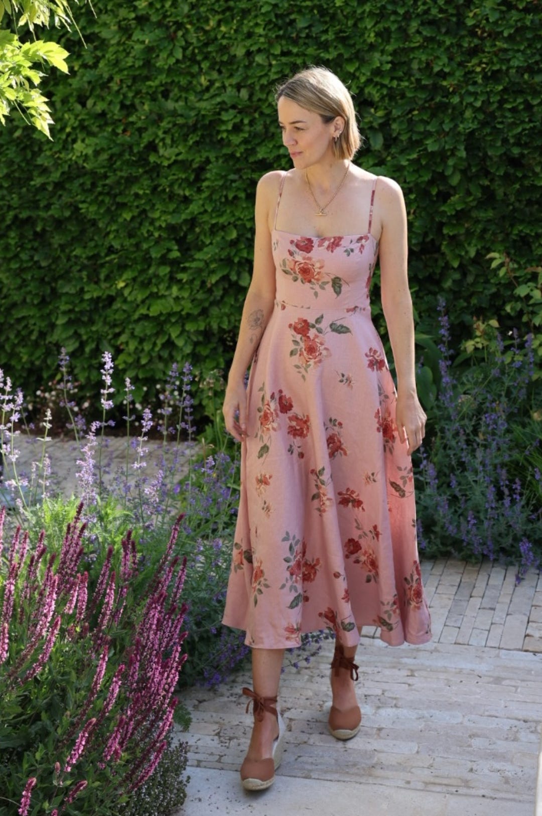 Three really great dresses, a versatile shirt and some seriously comfy shoes Three really great dresses, a versatile shirt and some seriously comfy shoes