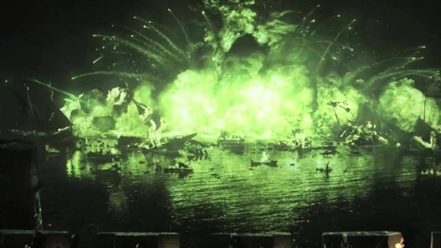 r/freefolk - a green firework in the water