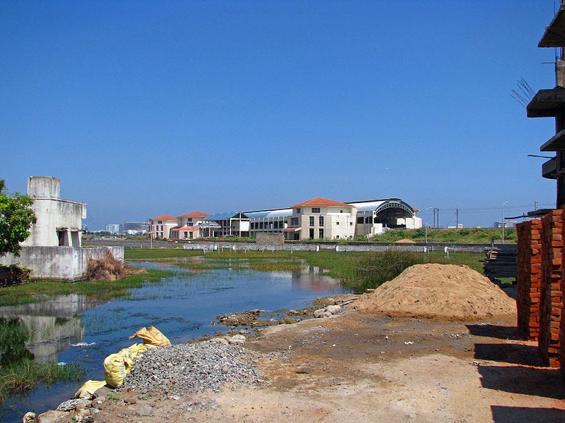 File:India - Chennai - Velichery - trying to get to the MRTS station (2276765280).jpg