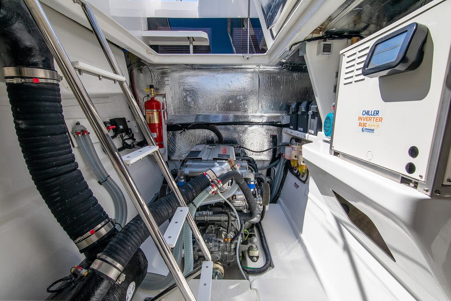 Moteur bateau Moteur bateau