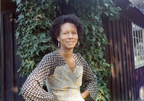 Biography — Kathleen Collins