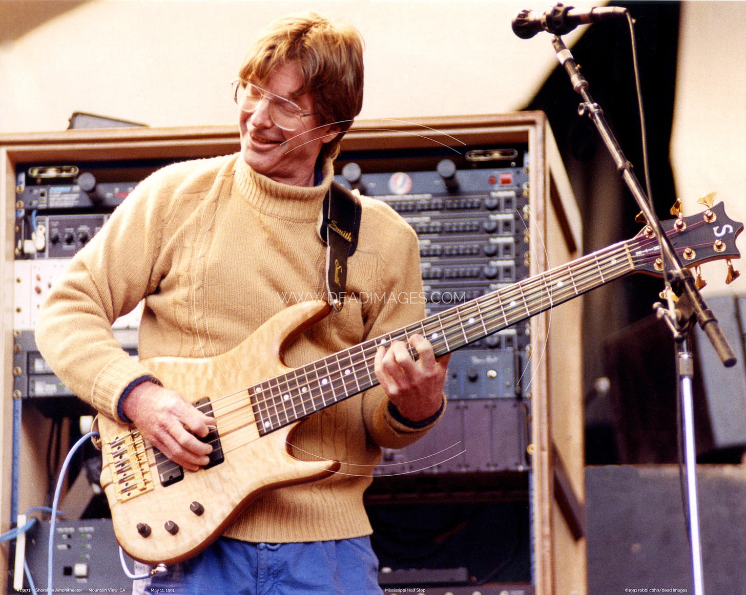 Phil Lesh - May 11, 1991 - Mountain View, CA | Dead Images