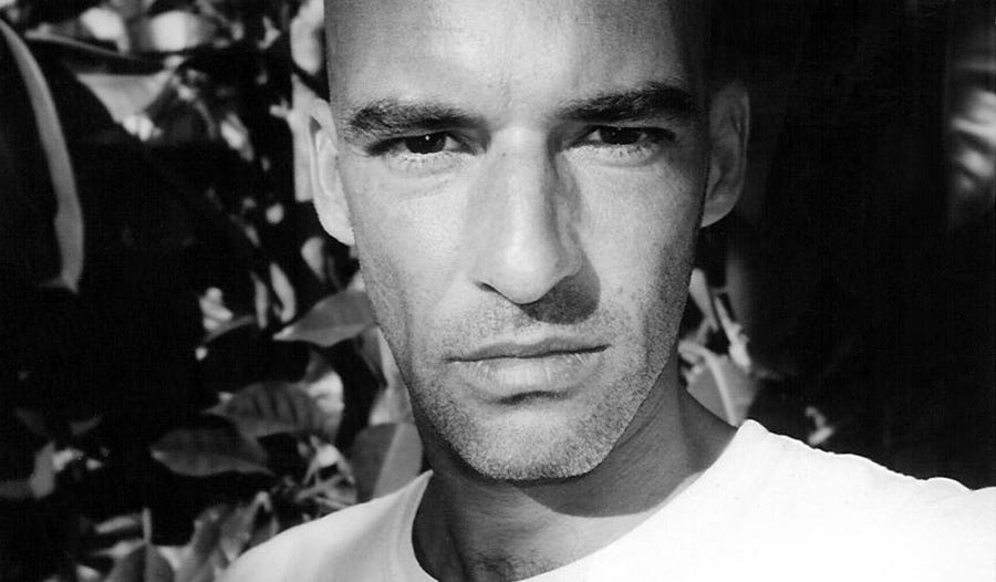 Nuno Canavarro: Plux Quba - by Stephan Kunze - zensounds