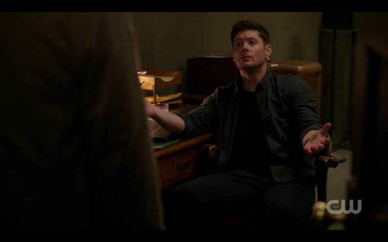 supernatural dean winchester taping castille the future supernatural dean winchester taping castille the future