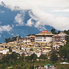 Love and Power in the Land of the Sixth Dalai Lama